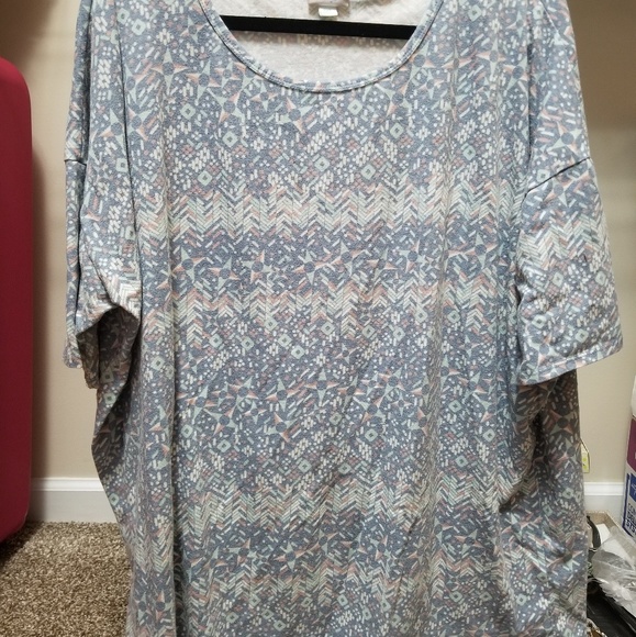 LuLaRoe Tops - Lularoe Irma LuLaRoe Tops - Lularoe Irma